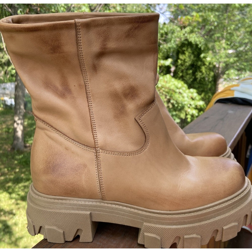 lavorazione artigiana Tan  Boots Chunky Heels Made In Italy Size 40 Nice